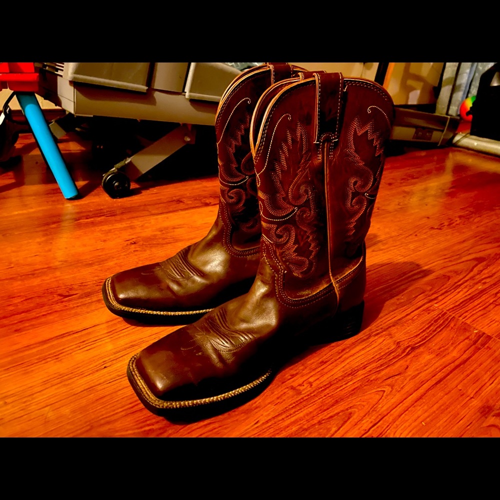Men’s Justin Cowboy boots